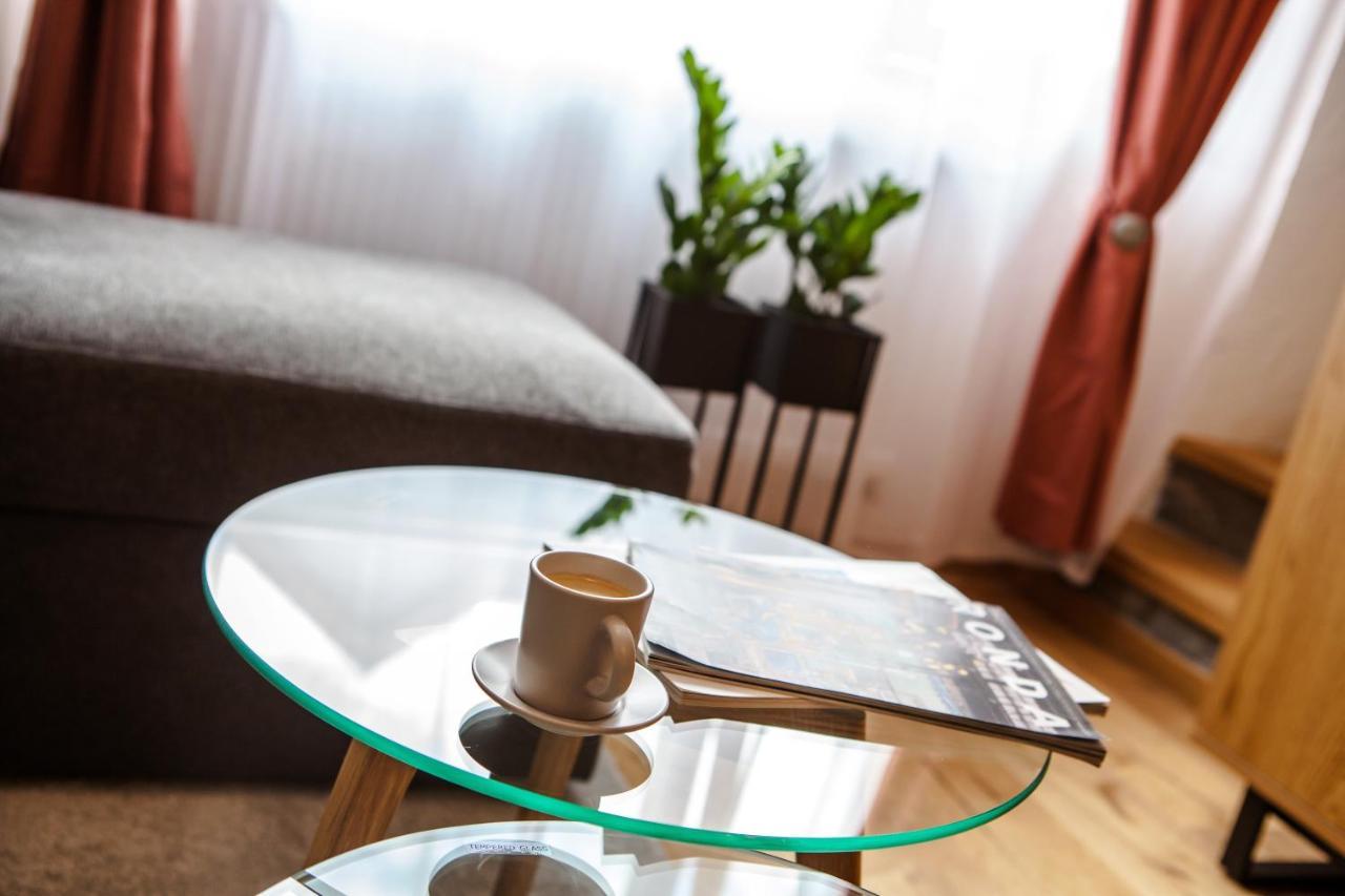 Zazi Apartmany Mýto pod Ďumbierom Екстериор снимка